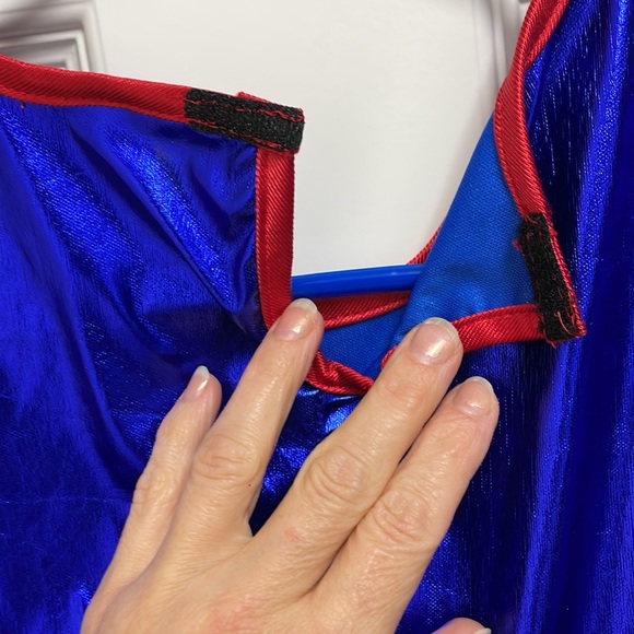 Kids Supergirl Costume - Picture 7 of 11